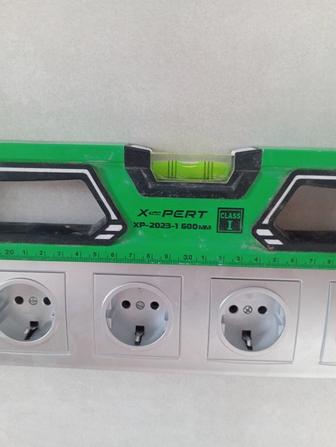 Услуги электрика замена проводки перенос розеток устоновка люстр замена авт