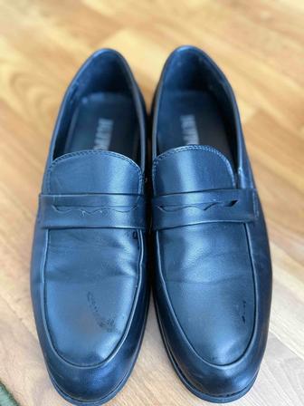 Продаются черные лоферы (обувь) турецкие