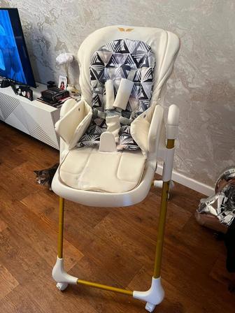 Стул детский для кормления