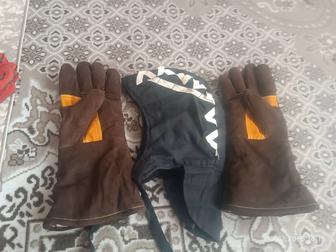 Продам зимний подшлемник для сварщика и зимние краги сварщика