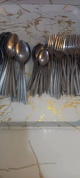 80 ложек 80 вилок столовых нержавейка б/у по 150 тг шт Астана