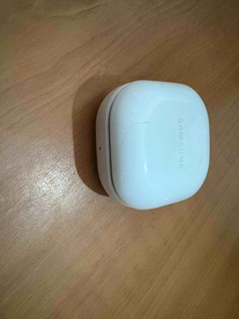 Samsung Galaxy Buds 2(беспроводные наушники)