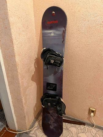 Продам срочно сноуборд Burton