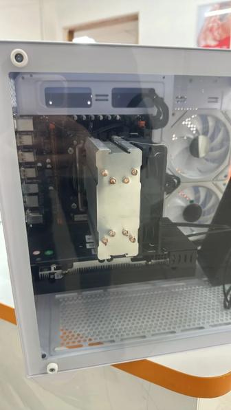 Продам серверный процессор Xeon 2695v4