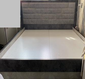 Продам 2х спальный кровать
