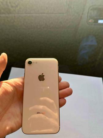 iPhone 8.гб25