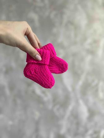 Вязаные детские носочки