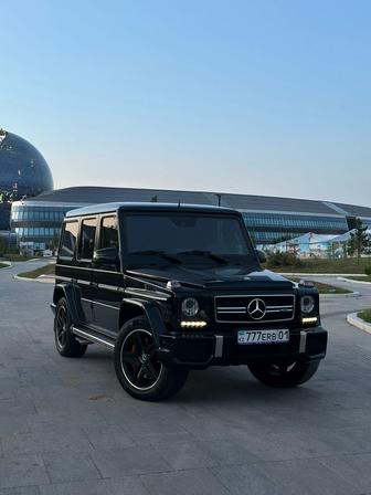 С водителем Гелен Mercedes Gelandewagen g63