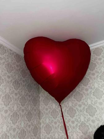 Продаю большой красный шар сердечко гигант