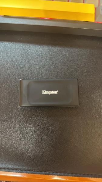 Внешний SSD диск Kingston