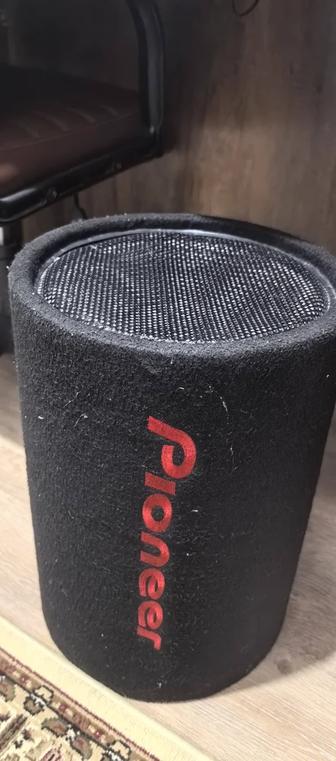 Продаю музыкальную колонку