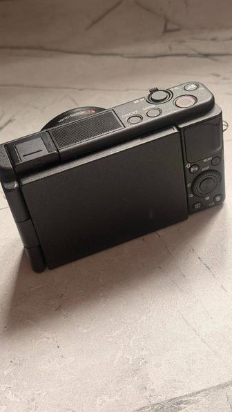 Цифровая камера