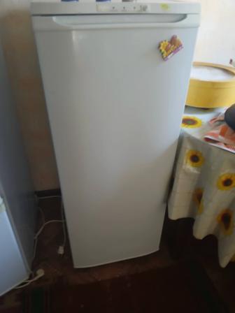 Продам морозильная камера.