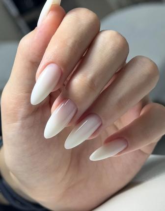 Маникюр / Наращивание ногтей