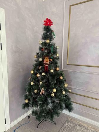 Искусственная Елка