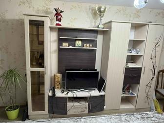 Продам стенку для гостиной с ТВ зоной