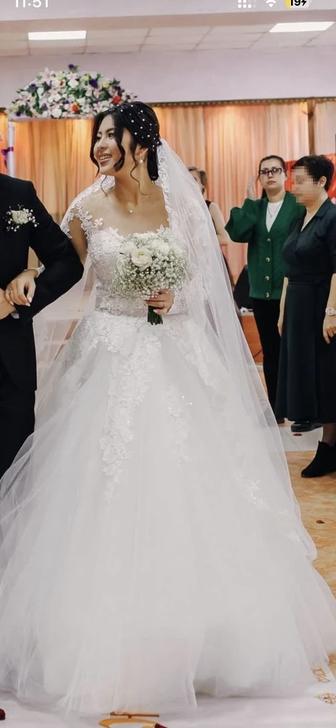 Продаю свадебное платье