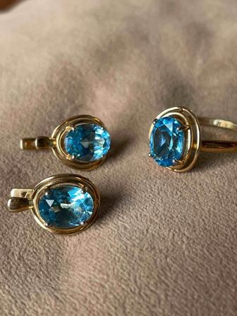 Золото желтое набор 585 с топазом