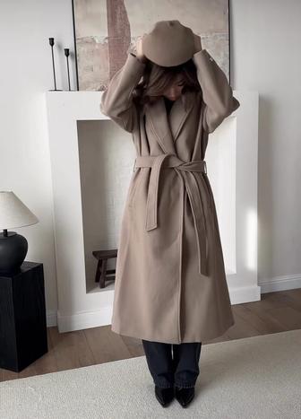 Продам пальто женское