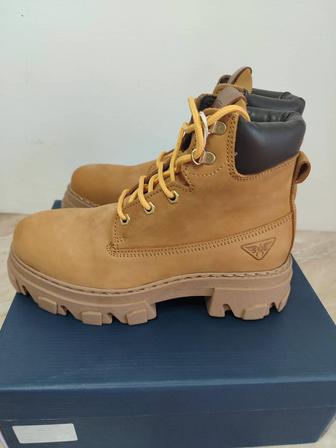 Продажа ботинок