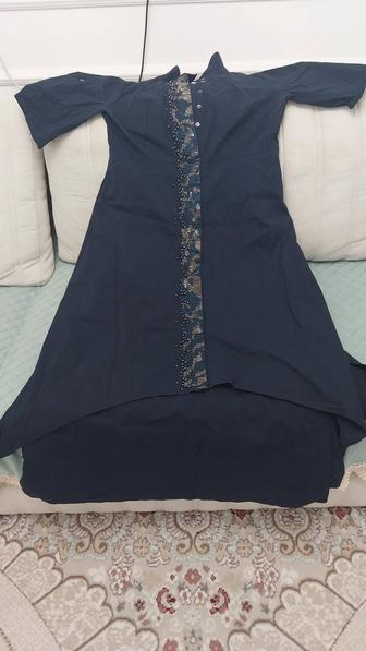 Платье вечернее, можно и на повседневное