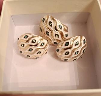 Продам набор бижутерии