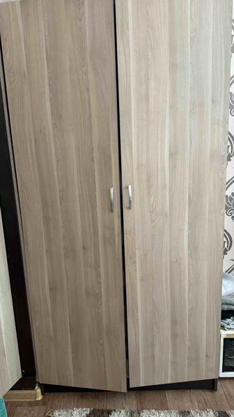 Продам плательный шкаф