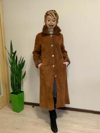Дубленка натуральная, длинная, женская, р-р 52-54, воротник- норка
