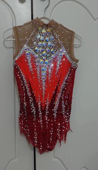 Купальник гимнастический