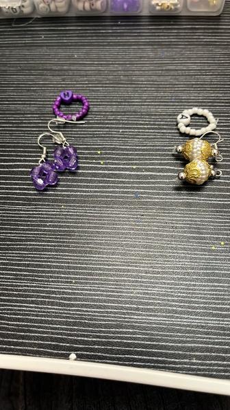 Кольца из бисера ручной работы