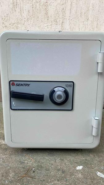 Вскрытие автомашин