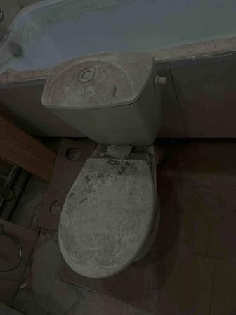 Продам унитаз