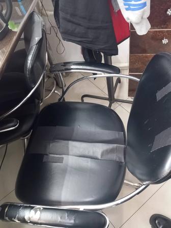 Парикмахерские кресла бу