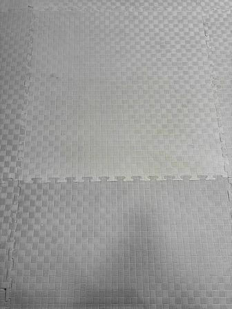 Срочно продается татами(ковер)