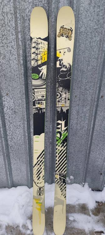 Продам новые парковые и пайп горные лыжи Россиньол 165см с креплением