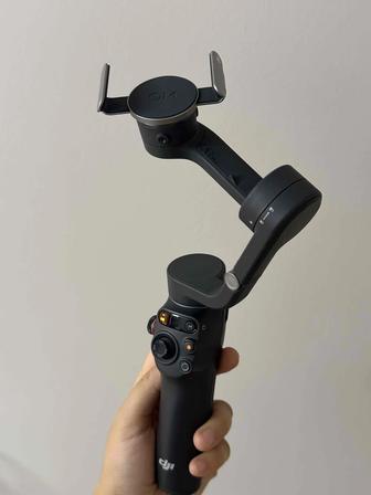 Продам стабилизатор dji Osmo mobile 6
