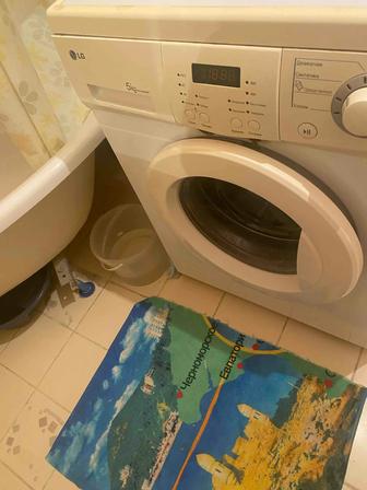 Продам стиральную машинку
