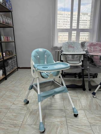 продам стульчик для кормления
