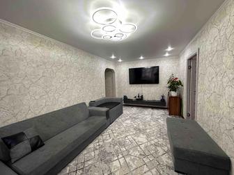 Срочно продам диван, почти новая