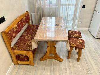 Кухонный стол