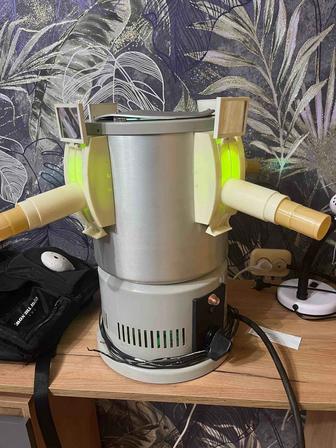 Кварцевый медицинский ультрафиолетовый облучатель с насадками