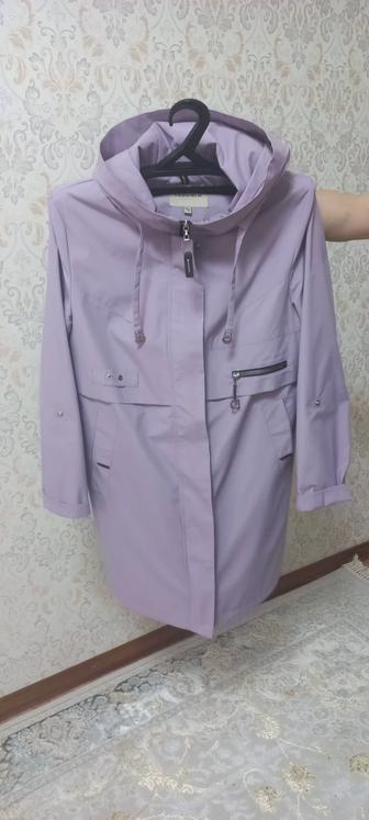 Продам ветровку б/у.