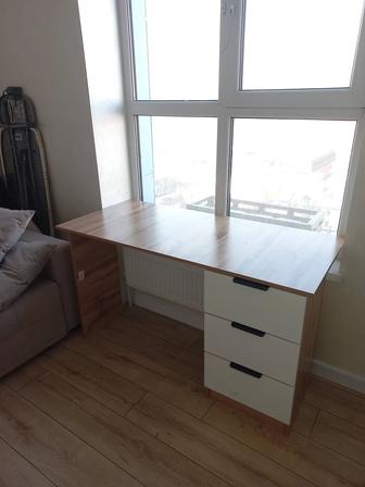 Стол, парта