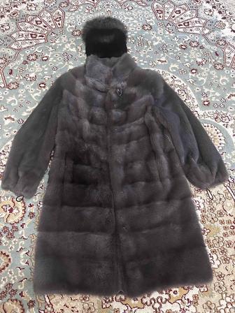 Продам норковую шубу