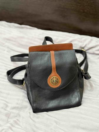 Кожаный рюкзак