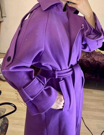 Дешево стильное пальто в отличном состоянии, разгрузка гардероба