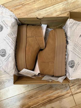 Продаю Ugg 38 размер оригинал