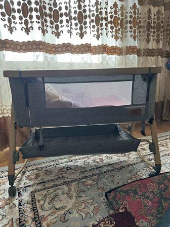 Кровать манеж