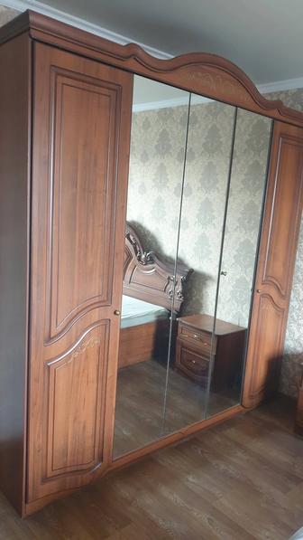 Спальный гарнитур