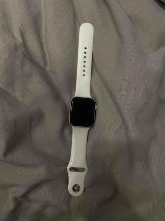 Продам apple watch 4 NIKE